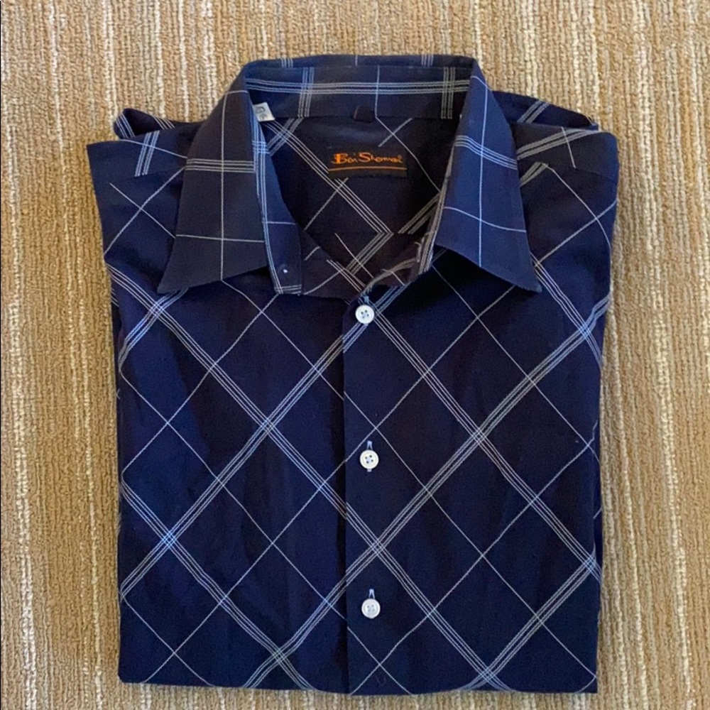 Ben Sherman size large navy blue checkers shirt